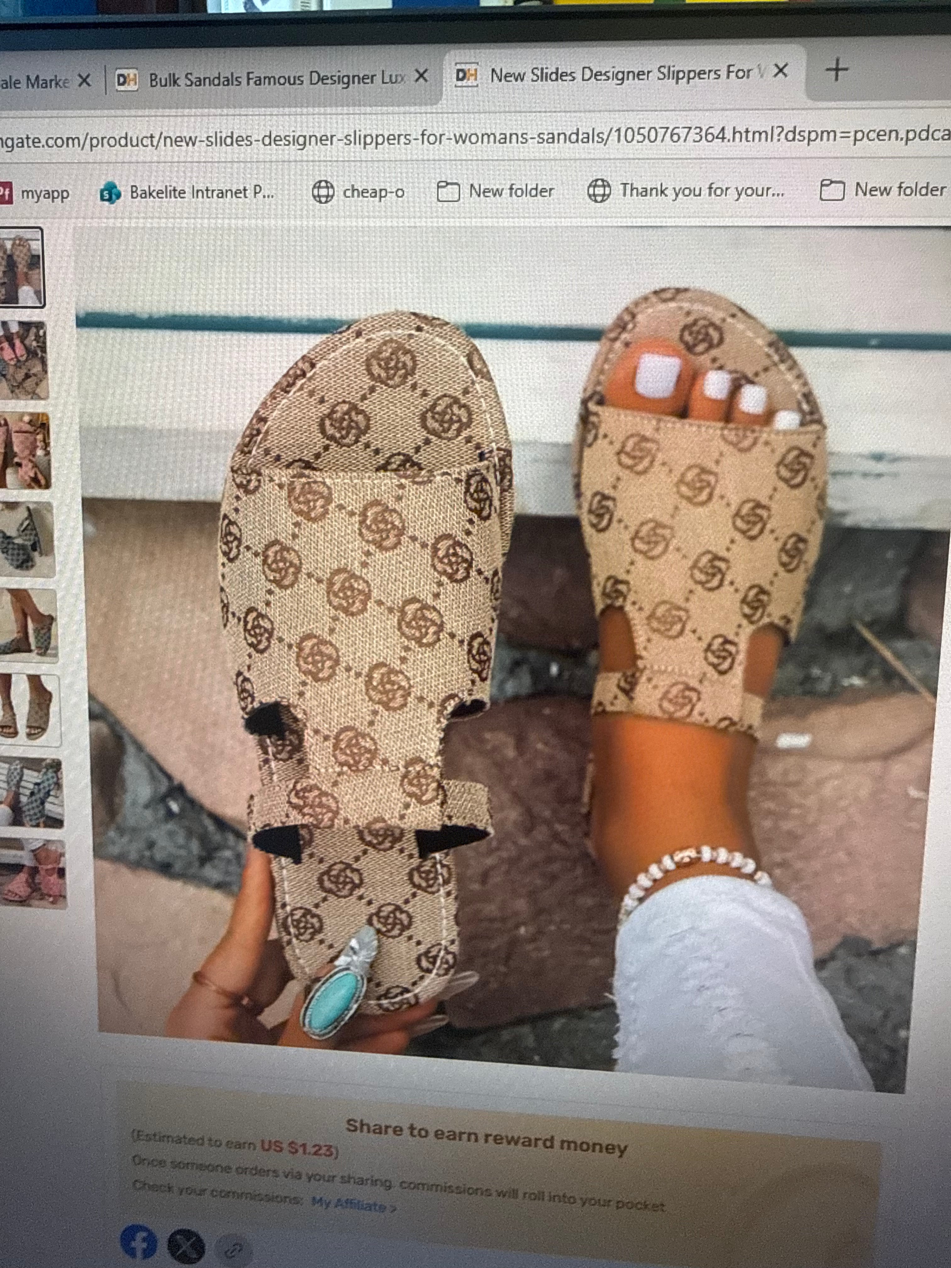 Slip on Sandals in Tan